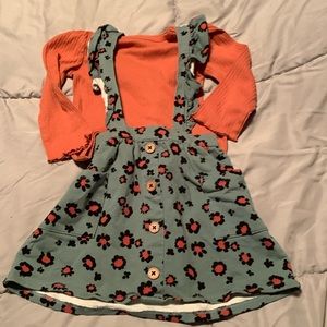 Like new two piece girl set